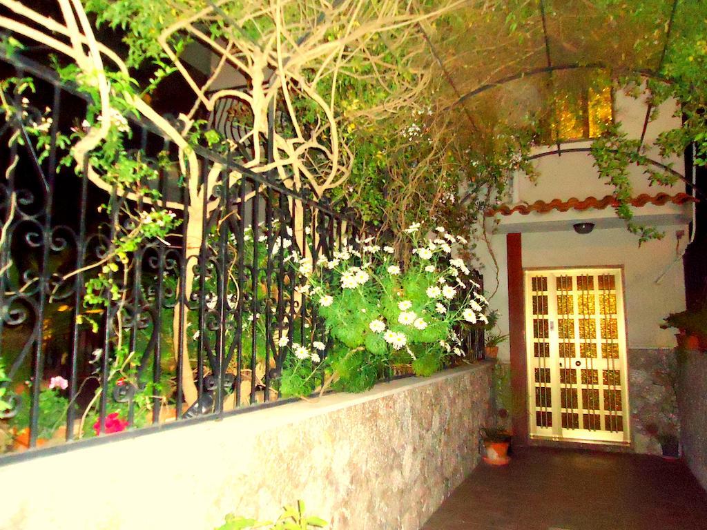 Ciuscia Bed and Breakfast Calatabiano Εξωτερικό φωτογραφία