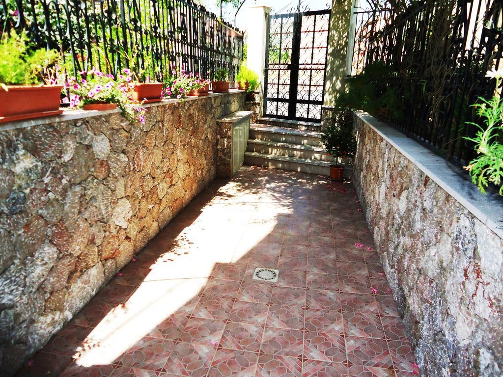 Ciuscia Bed and Breakfast Calatabiano Εξωτερικό φωτογραφία