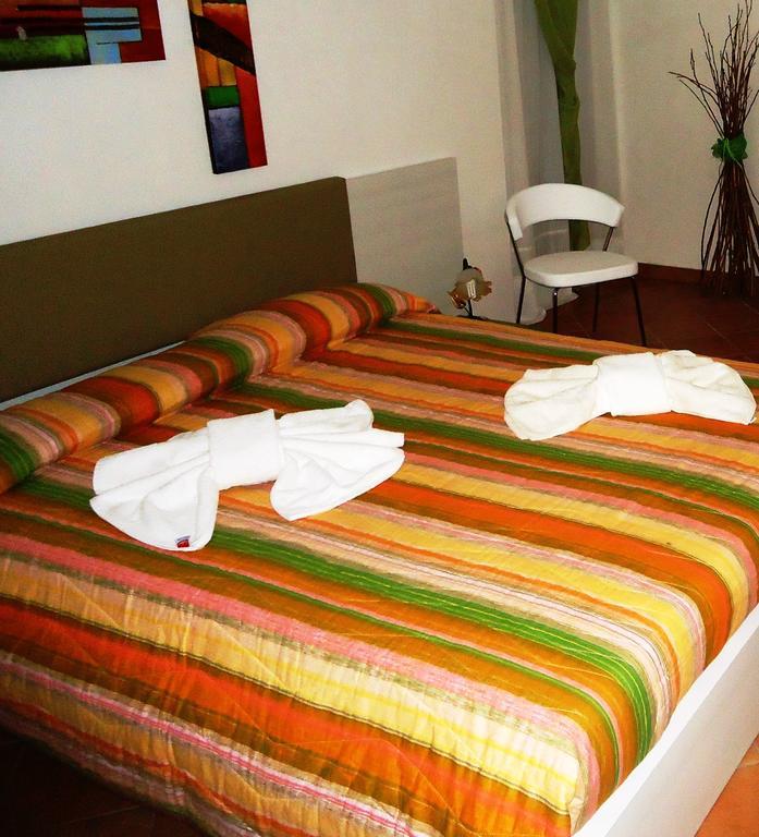 Ciuscia Bed and Breakfast Calatabiano Δωμάτιο φωτογραφία
